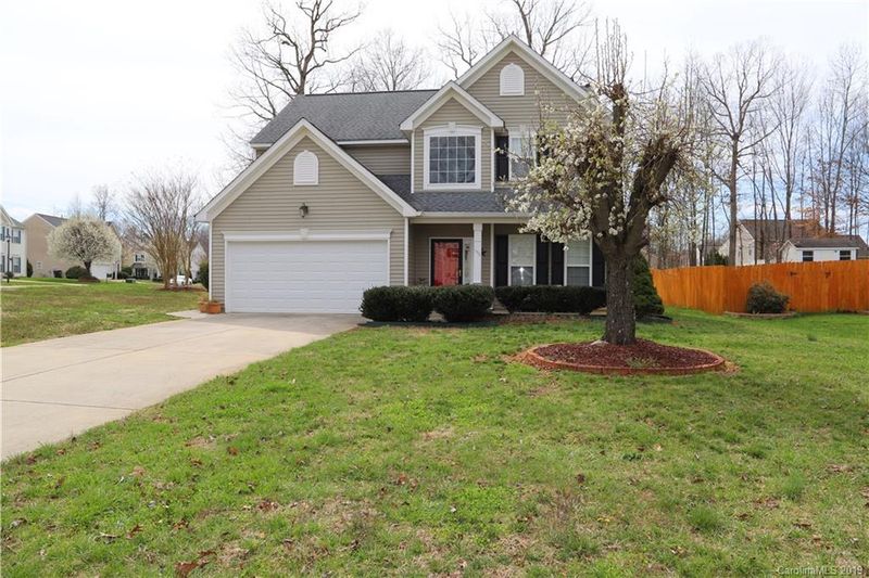198 Jacobs Woods Cir, Troutman, NC 28166