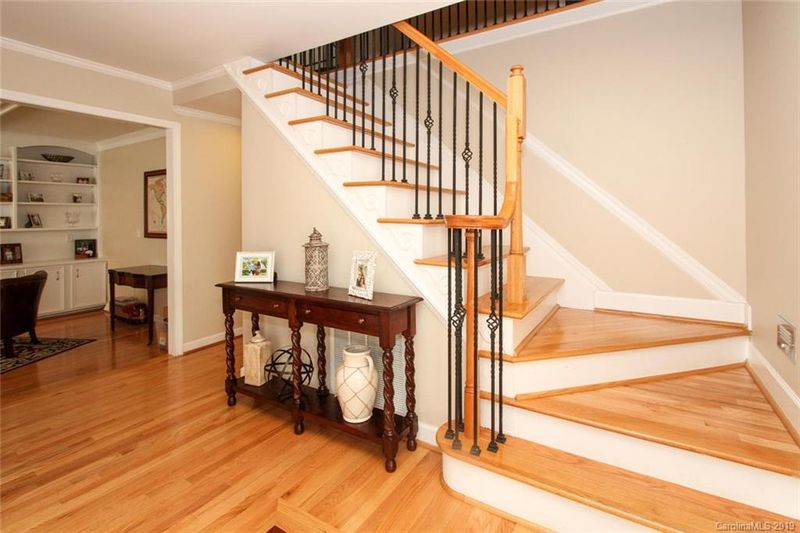 5230 Morrowick Rd, Charlotte, NC 28226