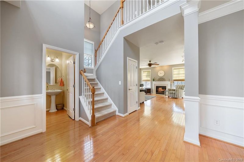 10532 Old Carolina Dr, Charlotte, NC 28214