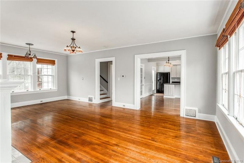 27 Washington Ln SE, Concord, NC 28025