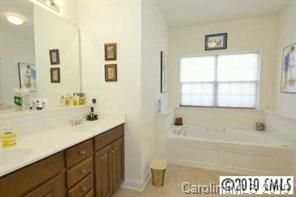144 Lighthouse St, Mount Holly, NC 28120