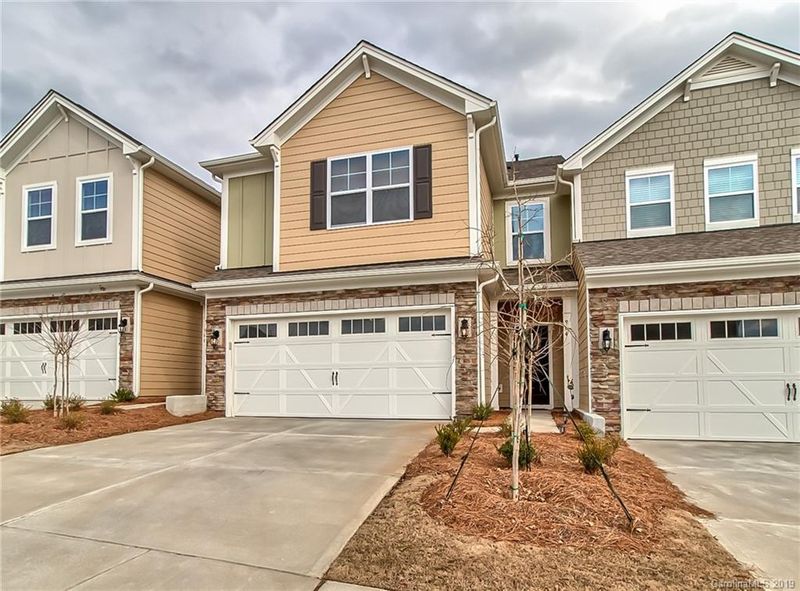 964 Pennington Dr, Lancaster, SC 29720