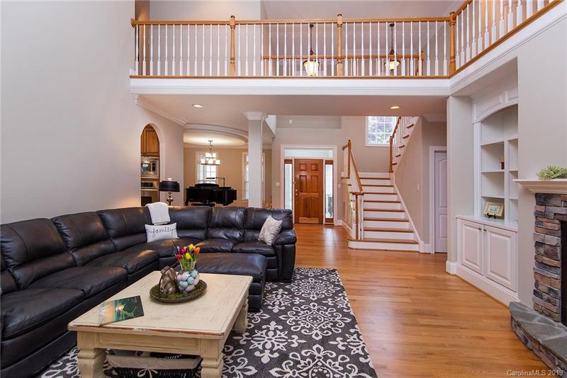 8163 Stillwater Dr, Denver, NC 28037