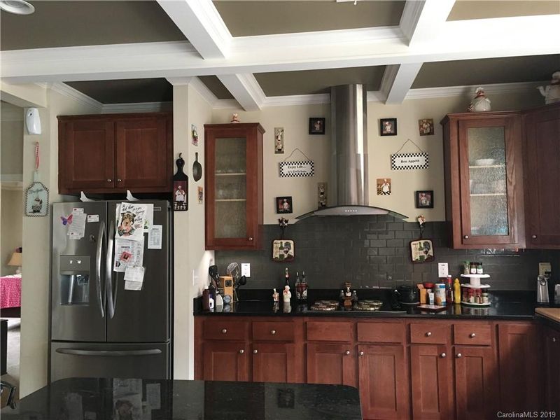 853 Chateau Ln, Iron Station, NC 28080