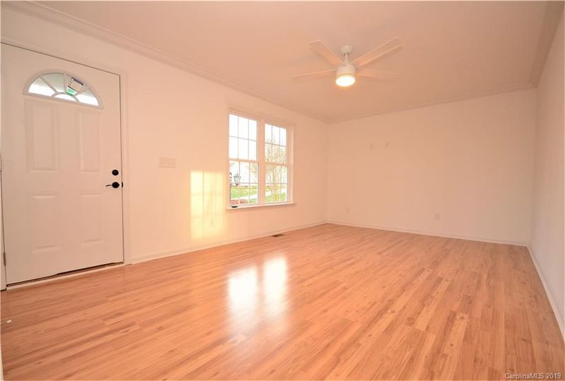 109 Allendale Ln, Lincolnton, NC 28092