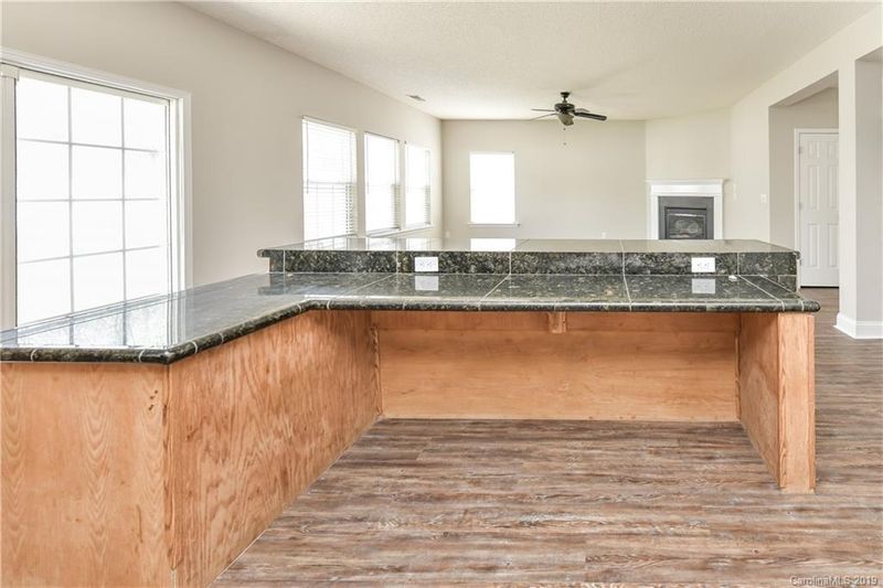 4270 Everest Dr, Gastonia, NC 28054