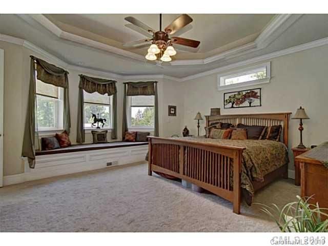 8558 Sylvan Dr, Terrell, NC 28682