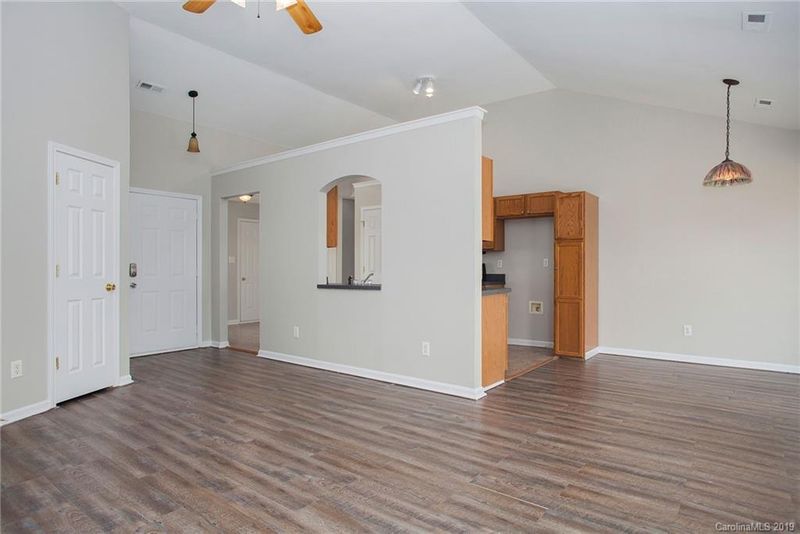 1004 Barbee Farm Dr, Monroe, NC 28110
