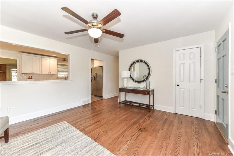 5437 Kinsale Ln, Charlotte, NC 28215