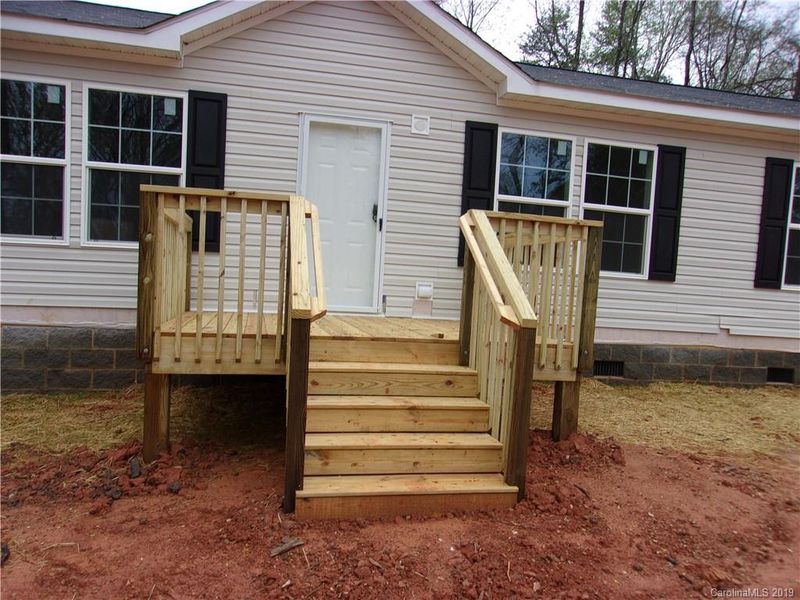 230 Bees Branch Rd, Blacksburg, SC 29702