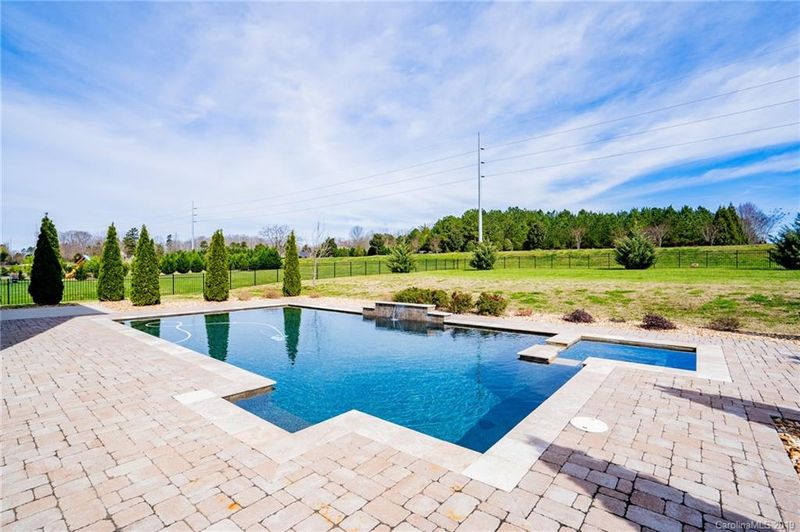 2033 Gloucester St, Weddington, NC 28104