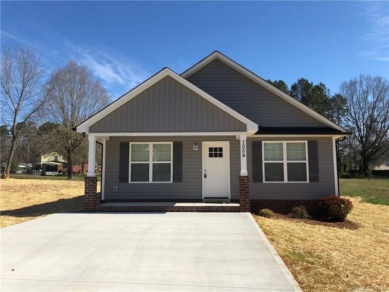 1554 Kingston Dr, Kannapolis, NC 28083
