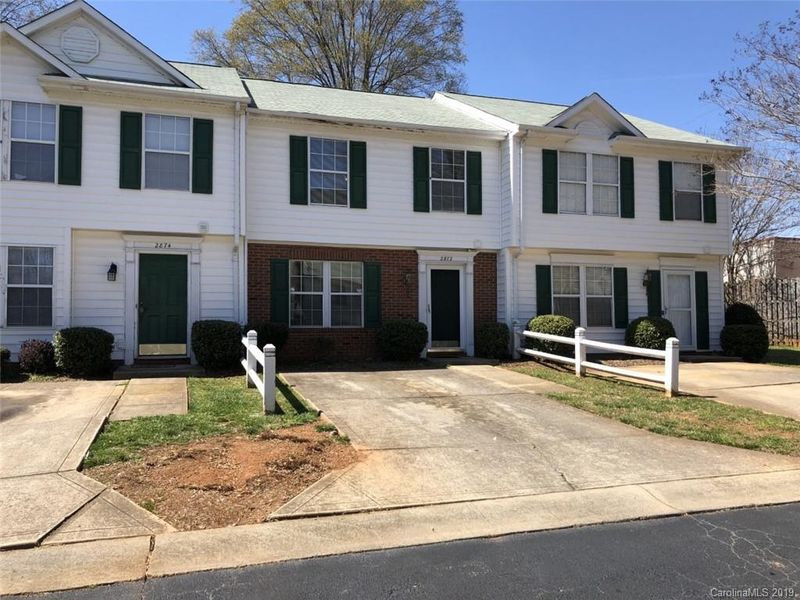 2872 Hosta Dr, Charlotte, NC 28269