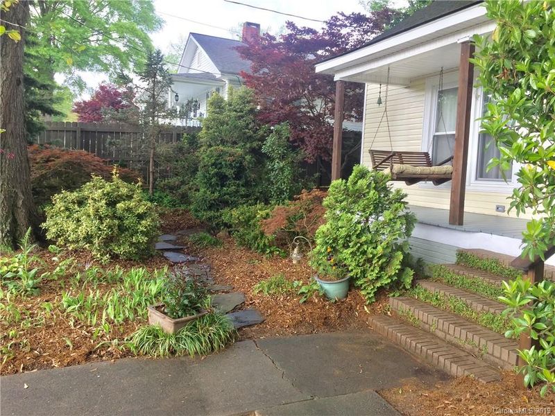 104 York Ave, Kannapolis, NC 28083