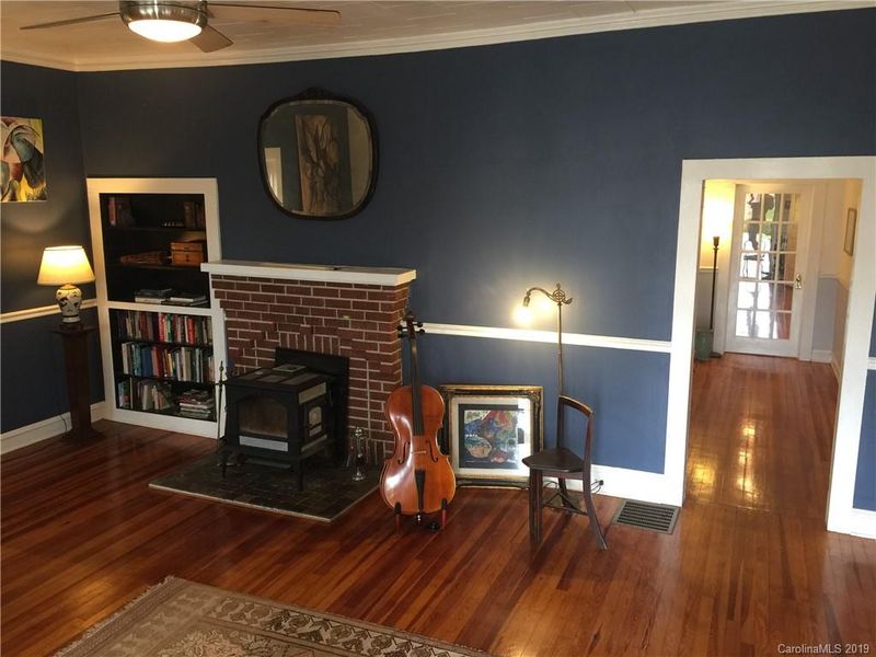 104 York Ave, Kannapolis, NC 28083