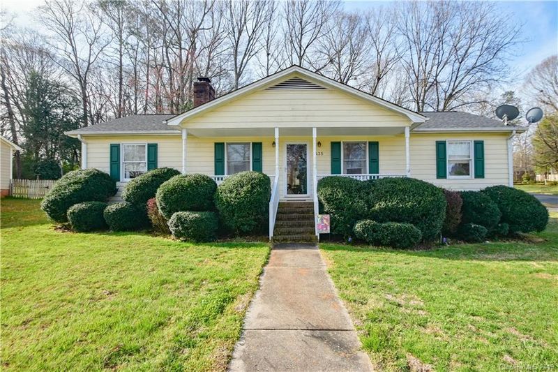 3435 Olde Oak Ln, Gastonia, NC 28056