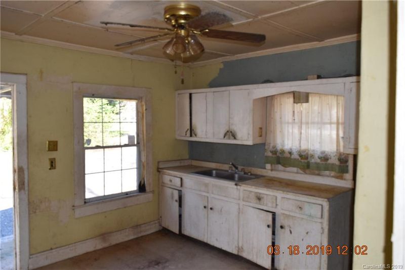 1201 Mountain Ave, Gastonia, NC 28052