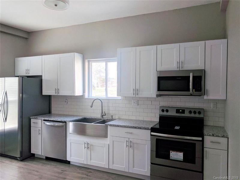 101 Webb St, Mount Holly, NC 28120