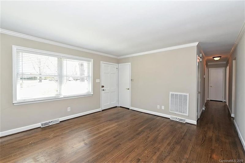 213 Forest Park Rd, Matthews, NC 28104