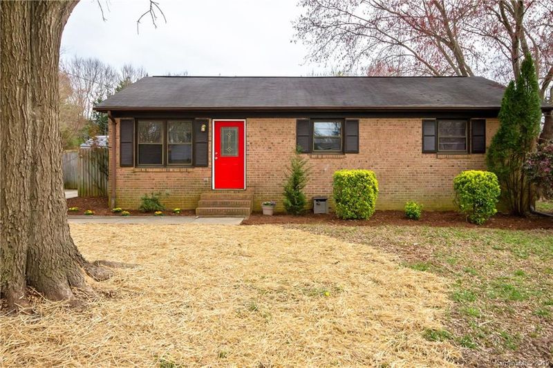301 Grover Moore Pl, Indian Trail, NC 28079