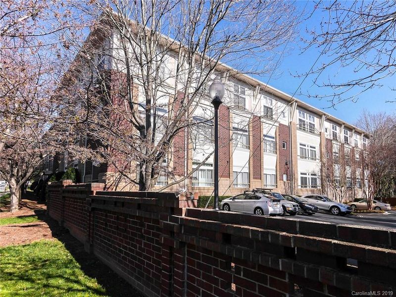 404 N Laurel Ave #1, Charlotte, NC 28204