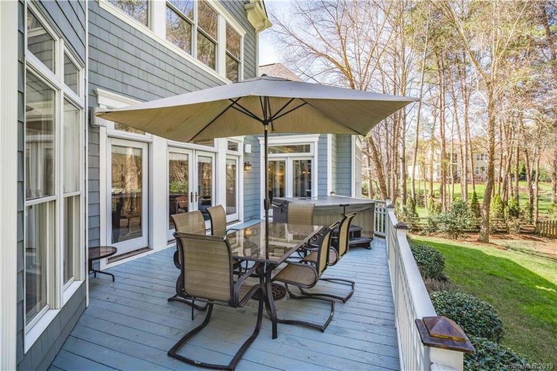 16602 Mizzen Ct, Cornelius, NC 28031