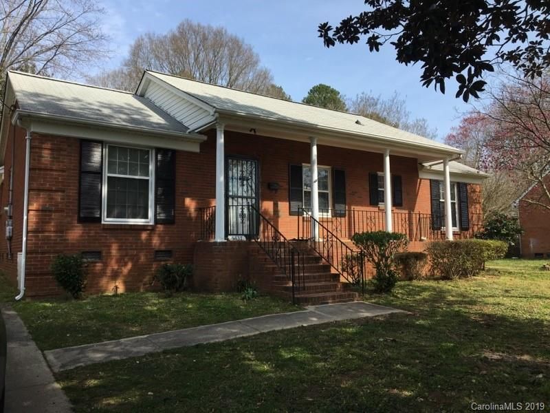 5437 Grafton Dr, Charlotte, NC 28215