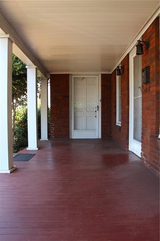 507 1st Ave S, Conover, NC 28613