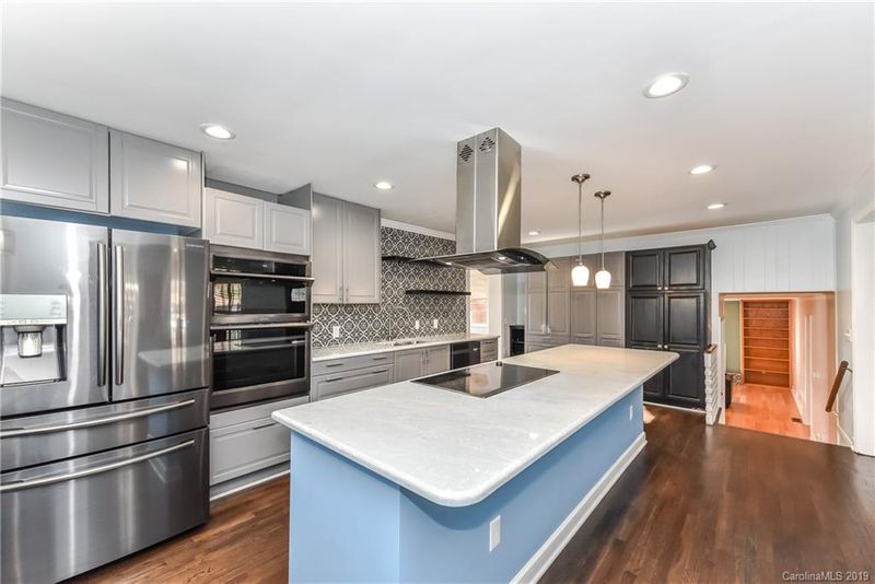 7102 Essington Dr, Charlotte, NC 28270