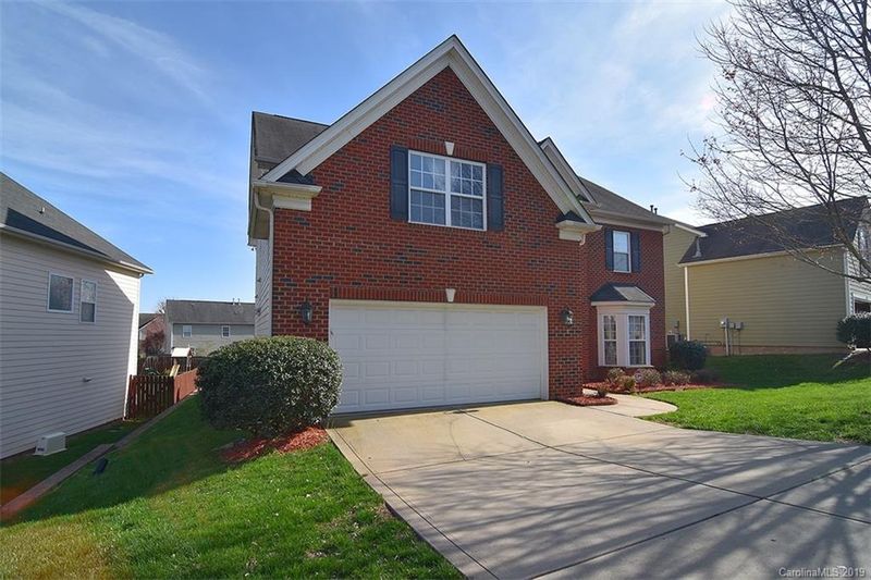 10319 Falling Leaf Dr, Concord, NC 28027