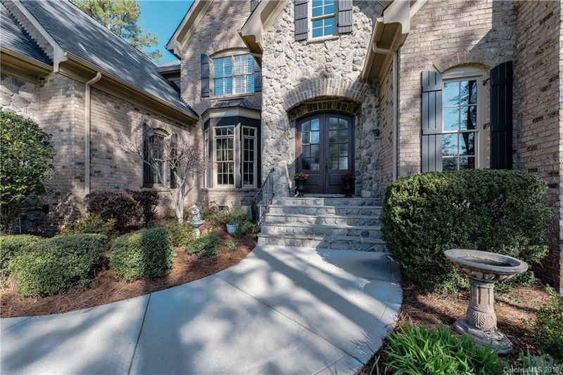 2334 Garden View Ln, Weddington, NC 28104