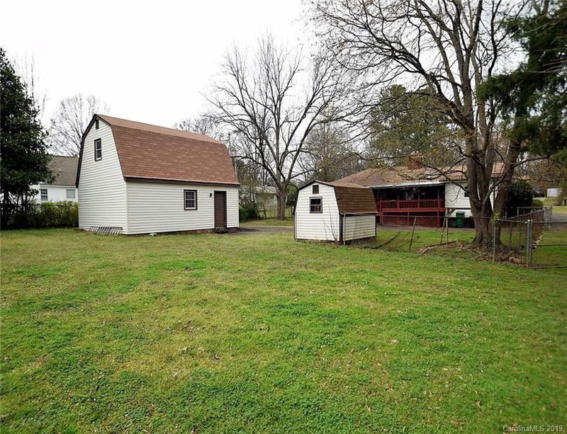 616 Denning Pl, Charlotte, NC 28227