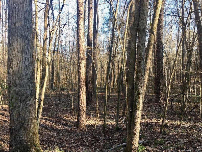 5572 Castle Rd, Concord, NC 28027