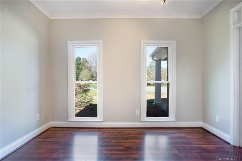 8411 Quintrell Dr, Charlotte, NC 28277