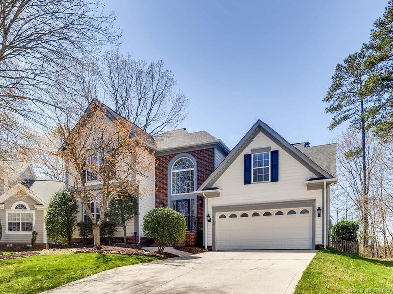 6148 Robley Tate Ct, Charlotte, NC 28270