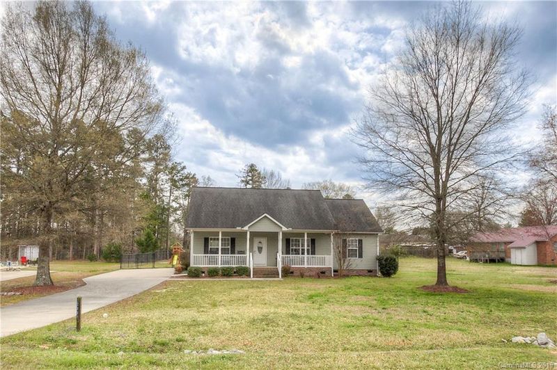 2000 Hunters Ridge Rd, Lancaster, SC 29720
