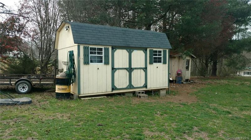 1240 Houston Mill Rd, Conover, NC 28613