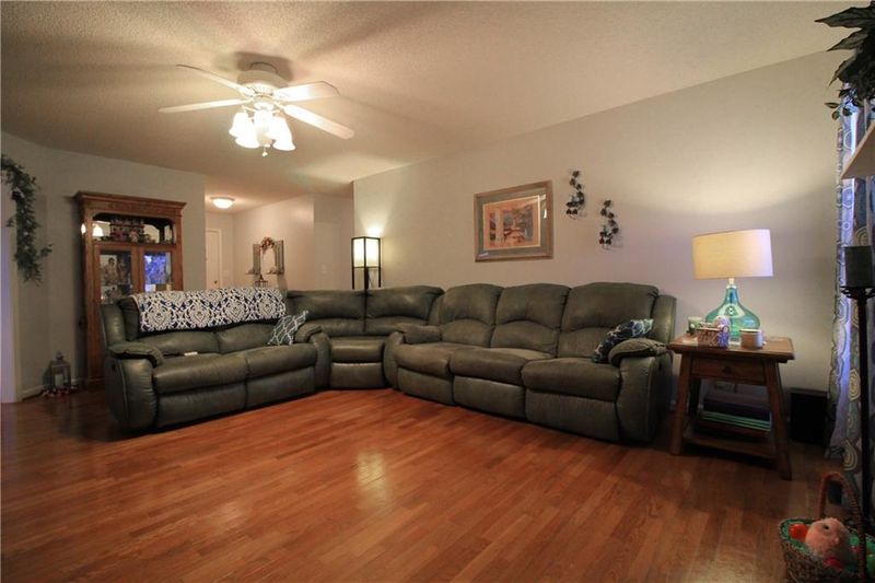 4830 Aileen St, Catawba, NC 28609