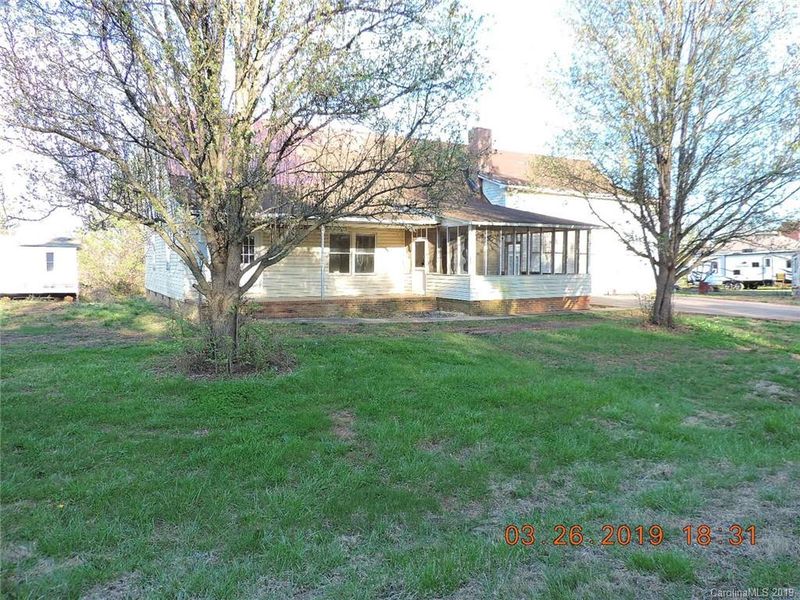 756 Old Willis School Rd, Dallas, NC 28034