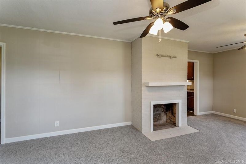 3448 Fairview Dr, Gastonia, NC 28052