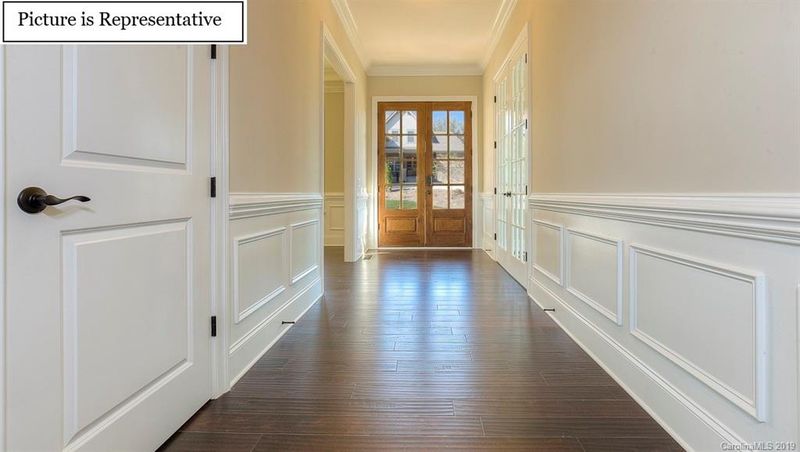113 S Centurion Ln, Mount Holly, NC 28120