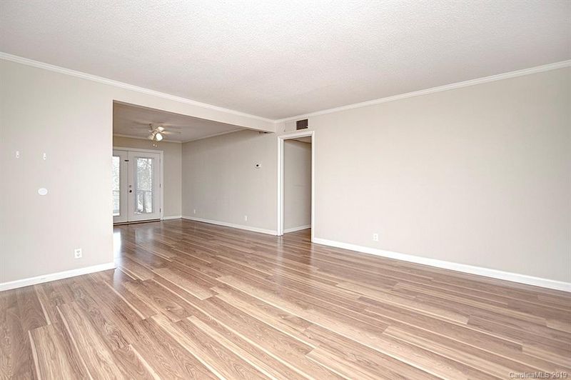 2634 Park Rd #G, Charlotte, NC 28209