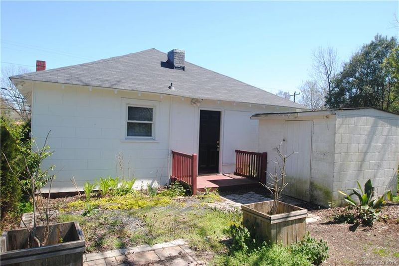 2640 Old Steele Creek Rd, Charlotte, NC 28208