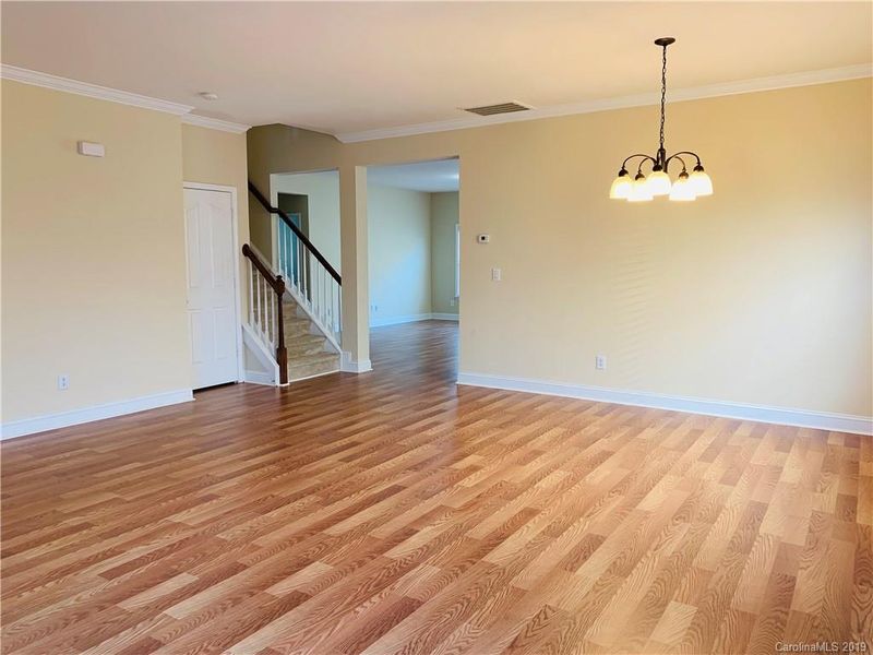 9205 Seamill Rd, Charlotte, NC 28278