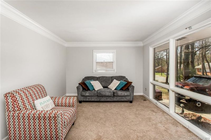 4801 Fireside Dr, Charlotte, NC 28213