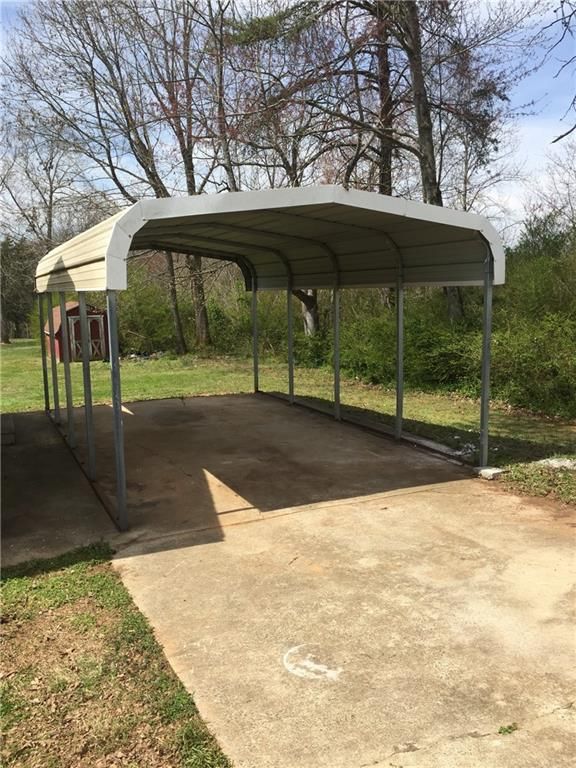 196 Cain Rd, Stony Point, NC 28678