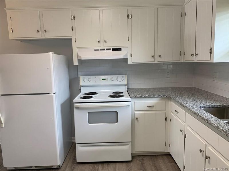 1126 Mckinnon Dr, Rock Hill, SC 29732