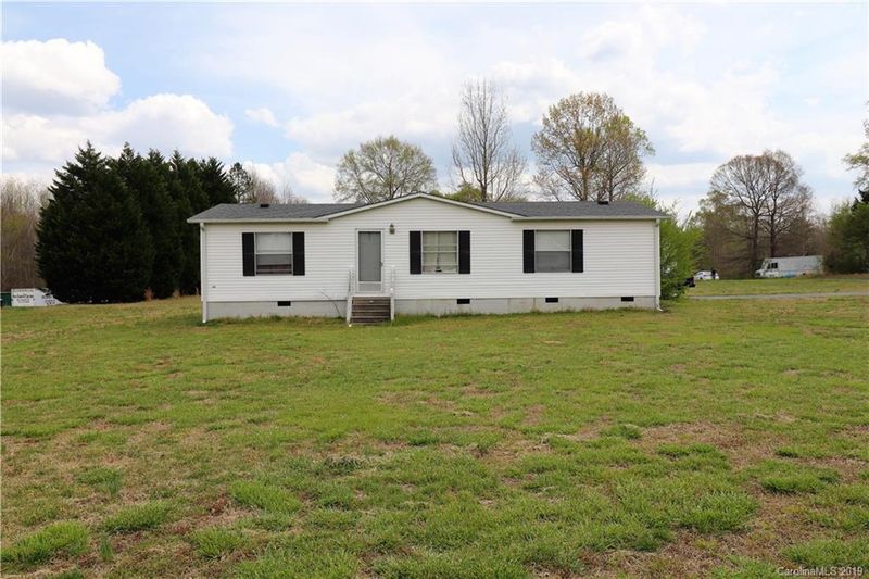 109 Cooks Lake Rd, Gastonia, NC 28056