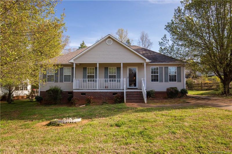 604 Edinburgh Dr, Rock Hill, SC 29730