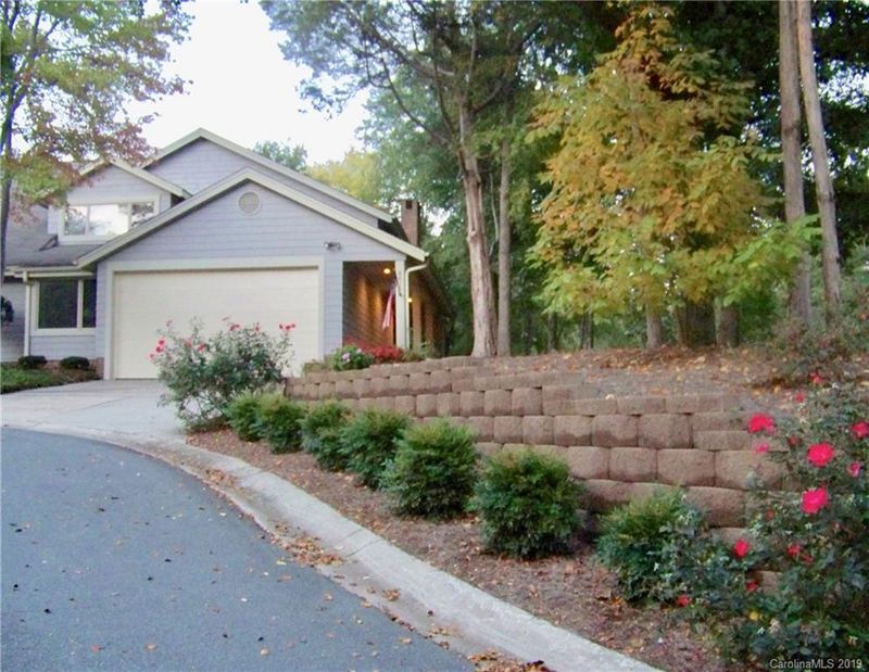6416 Brandonwood Ct, Charlotte, NC 28226